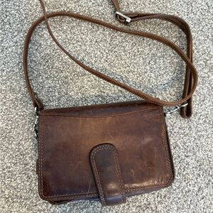 Chic Brown Leather Crossbody Bag